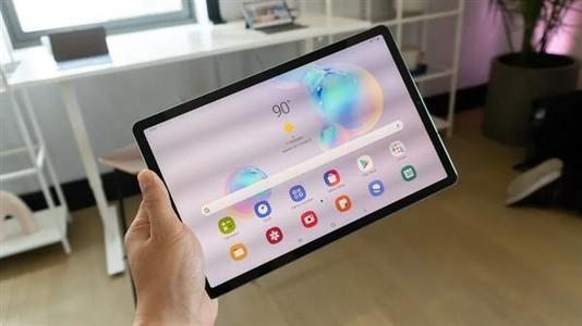  三星就推出了一款旗舰平板电脑GalaxyTabS6 